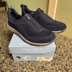 Easy Spirit Women's Cave Sneaker